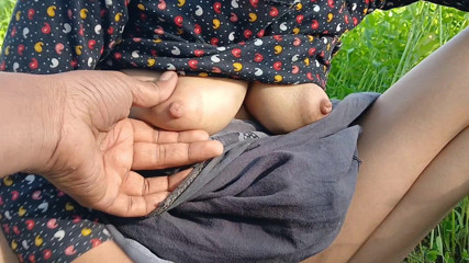 Outdoor fuck Village girl Bahar Gai bhabhi ko devar ne choda