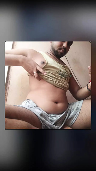 Feeling very horny at watching hard fucking video