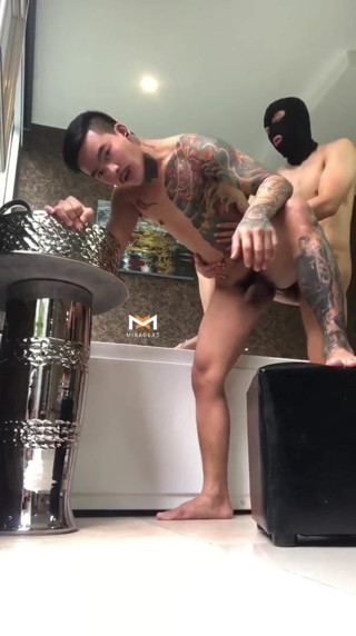 asian jocks fucking (39'')