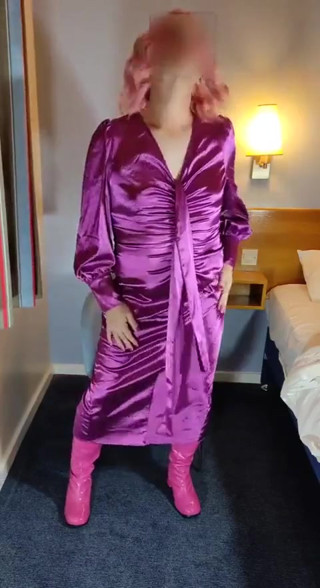 Nottstvslut  Hot crossdresser Nottstvslut in full length erotic purple satin  Sexy hot crossdresser satin fetish | Tranny Update | Porn videos