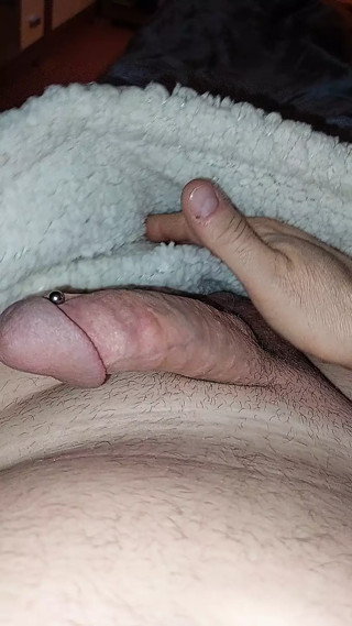 Jerking off under my blanket and great cumshot