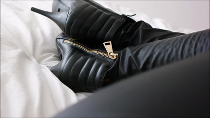 CD Sissy wearing Leather Ankle Boots and Leather Gloves