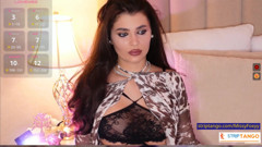 MissyFoxyy Looks So Pretty And So Sexy