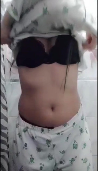 Hard Masturbation Amira Model Arab