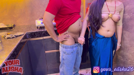 Alisha se kaha khulke Reels videos bnaya kro .. to wo Kholkar Banane Lag gyi Reels