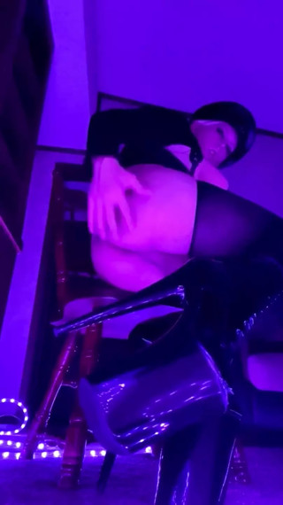 Big Tit Sissy Dominatrix With Big Tits Jerks Off thumbnail