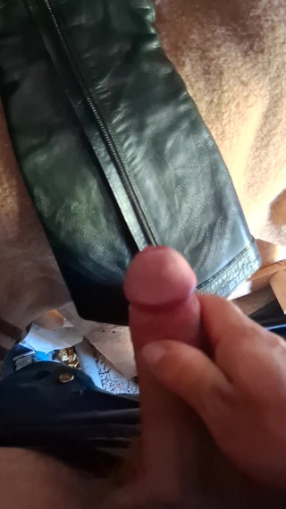 Cum on boots