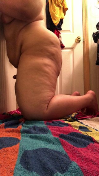 Chubby boy shakes ass