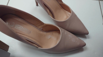 Cum on co-workers new high heels