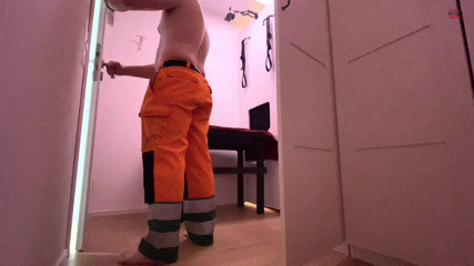 Worker Twink at the Gloryhole First Time Anal Sex at the Gloryhole