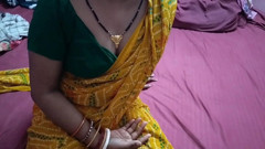 Landlord Aunty seduced a college boy to satisfy her desires