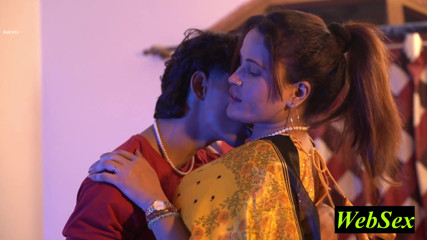 Indian Beautiful Cuckold Wife Amazing Hot Sex! Sakki Husband