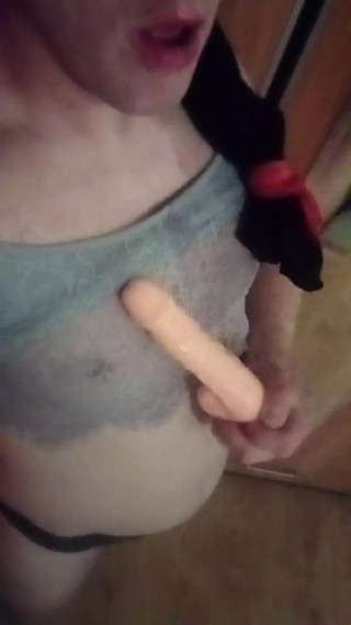 Horny bitch Sara💕