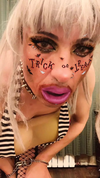 dansing bimbo sissy slave thumbnail