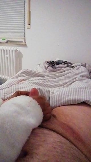 Handjob by hot ebony girl with happy end (small white dick)