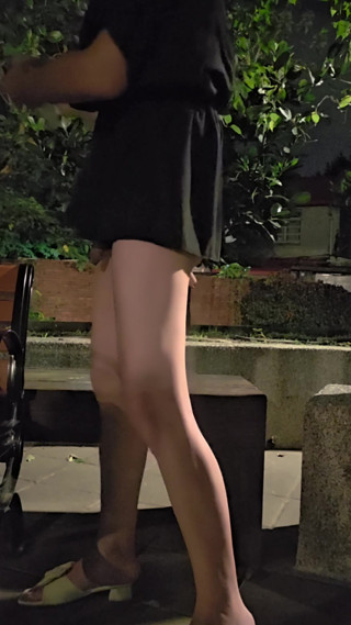 Petite Tgirl Ting Xuan Outdoor Anal Ride with Dildo