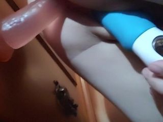 Wife cumming