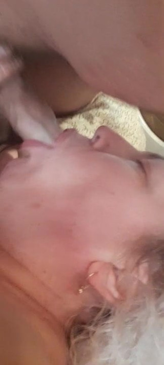 Experienced cocksucker