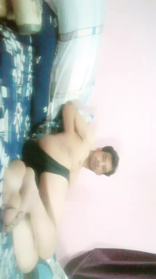 Boy masturbating hard thumbnail