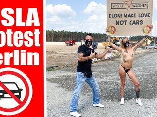 Nude protest in front of Tesla Gigafactory Berlin, Pornshoot