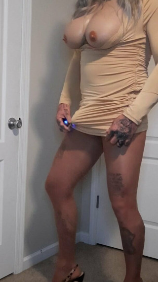 Nicole ass and cock