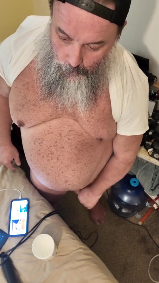 Bear Stepdaddy Cock