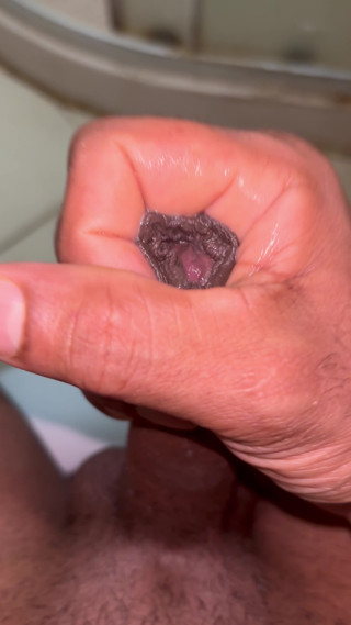 Sri Lankan penis