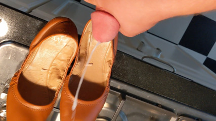 Big cumshot in office lady flats