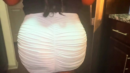 I want a big ass booty for Christmas