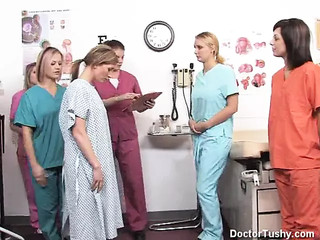Gwen&#039;s gyno exam