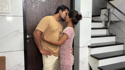 Ladki Ko Flat Mein Bulaake Pela Hot Desi Sex