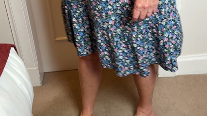 Mrs Mature Feet everyday clothes strip #500