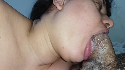 ASMR LICKING AND SWALLOWING THE HARD COCK OF THE NAUGHTY MAN WHO MOANS DELICIOUSLY