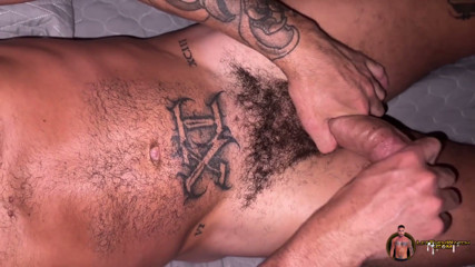 Ricky Xl Solo Jerk off Straight Guy Blows Huge Load