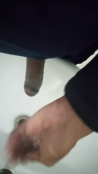 Hand practice sex. I am pk.lahori.sex.