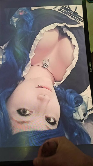 Cum Tribute on Emo Maid Girl