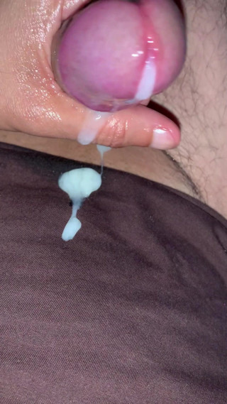 Masturbating thinking of stepsis next room - Cum a lot - Big Dick