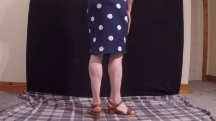 Transvestite in cute sandals revealing cock and sexy ass