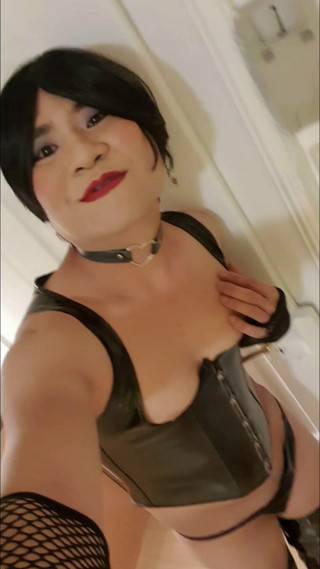 The Little Sissy Short Hair Nov