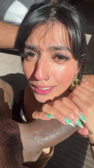 Aaliyah Yasin's Casual Hook up with BBC in Hotel Room