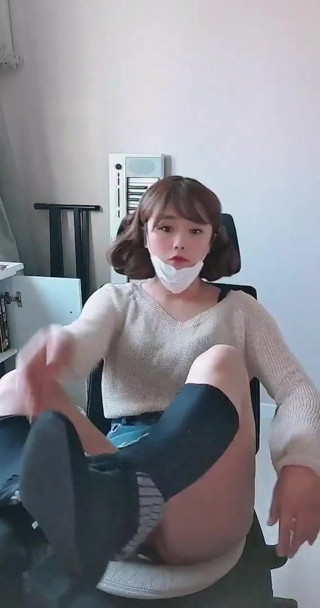 Sissy selfcam (anal vibe)