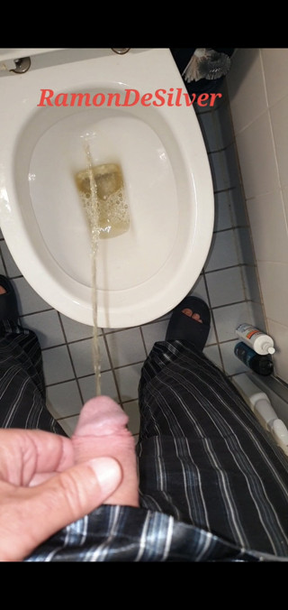 Master Ramon's hot morning piss, delicious