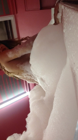 Skinny Girl Alone in Hydro Crazy to Take Dick