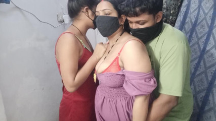 Biwi Aur Sali Ki Ek Sath Mast Chudai - Hot Sex With Indian Wife And Sister-In-Law
