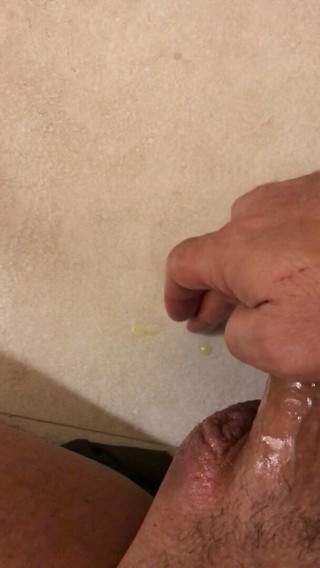 Jack off with olive oil the best lubricant ever