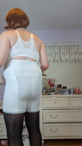 Granny Vicki is plump and curvy in new white girdle!