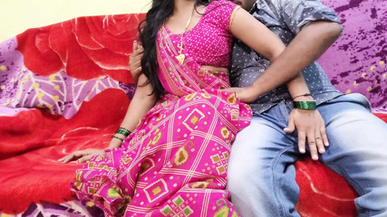 Gav ki gavar bhabhi ko apane yaar ne ache se choda