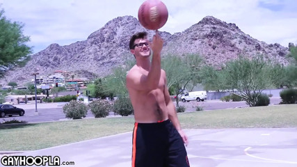 Clark Bates Jerks off and Wants to Be Uncut