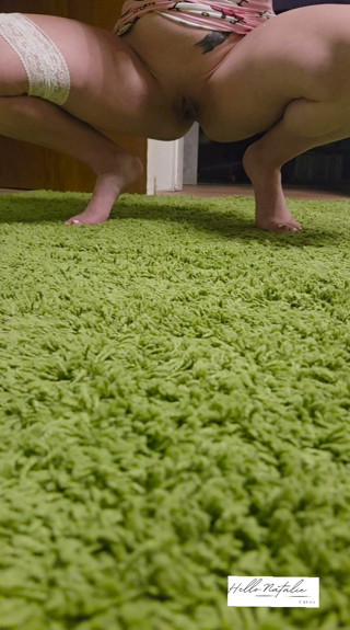 I on his carpet