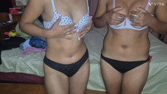 Two girls accept a homemade threesome